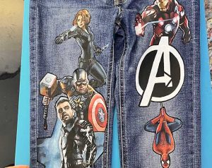 pantalón pintado a mano